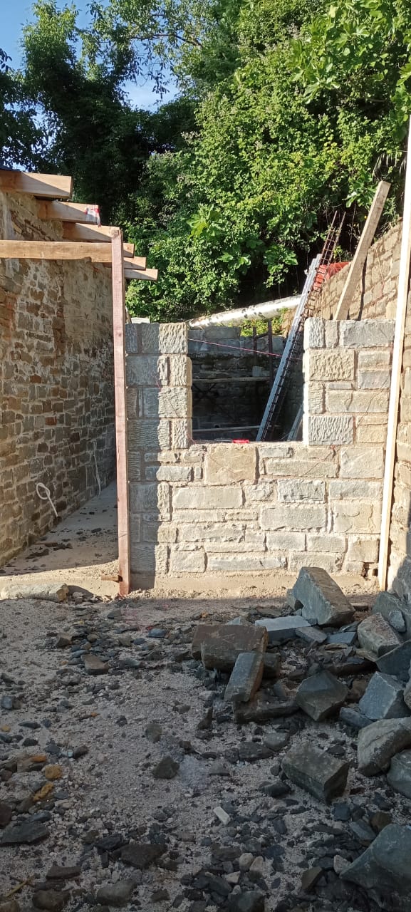 Χωριάτικα Σπίτια — Ανακατασκευή – COKA Κατασκευαστική Ιωάννινα, φωτογραφία 4